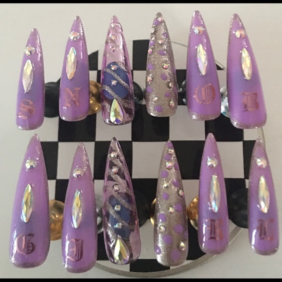 Lavender SNOB GIRL X-LONG stiletto Press on Nails - Picture 4 of 5
